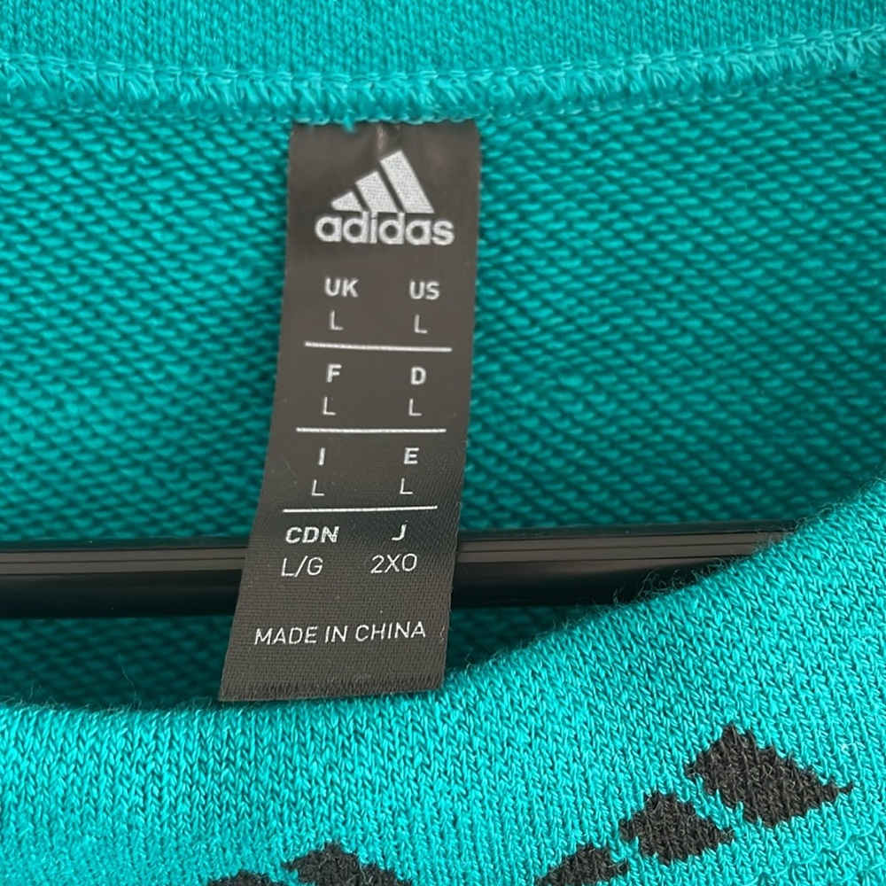 Exclusive - Never Worn - adidas Real Madrid Crewneck Sweater - Size Large - Picture 4 of 7